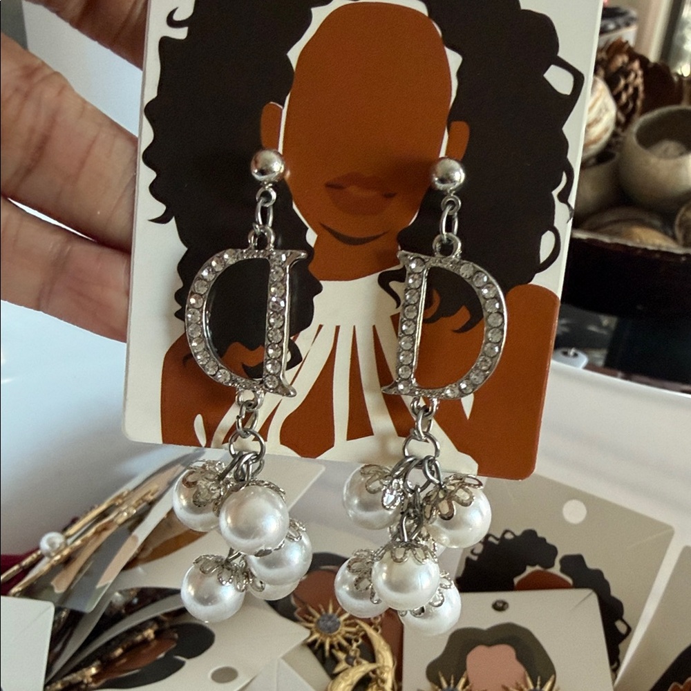 Elegant Silver and Pearl Drop Earrings